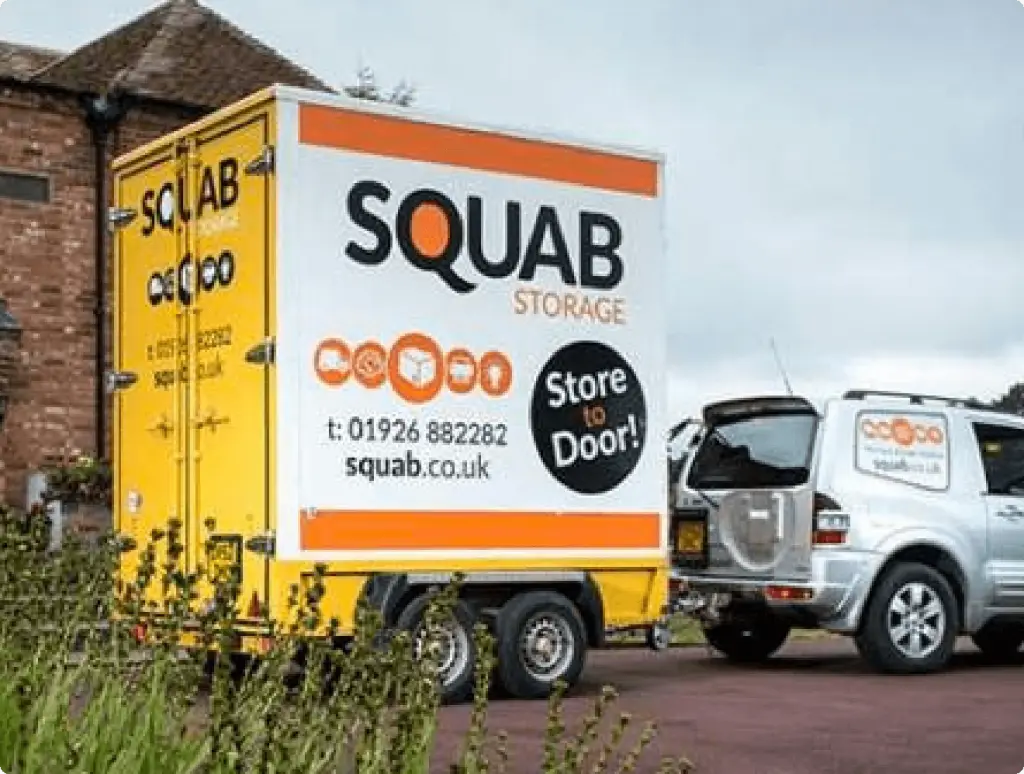 squab-img A car pulling the truck storage